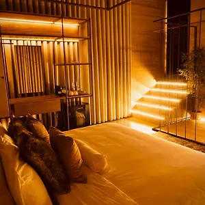 Hotel Hush Hush
